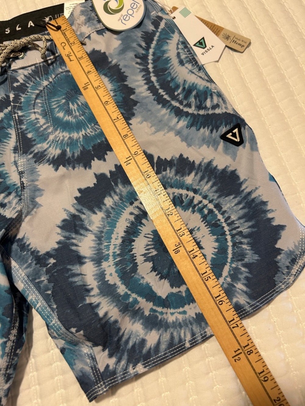 VISSLA Teal and Navy Tie-Dye Swim Board Shorts 32” waist - Picture 7 of 7